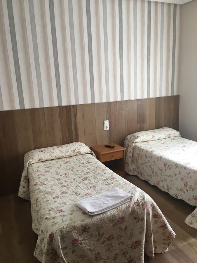 Pension Blanquita โลโกรโญ ภายนอก รูปภาพ